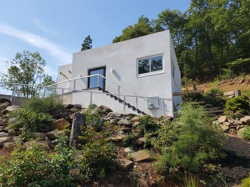 966 Wauka Ridge Rd, Clermont, GA, 30527-1360 | Card Image