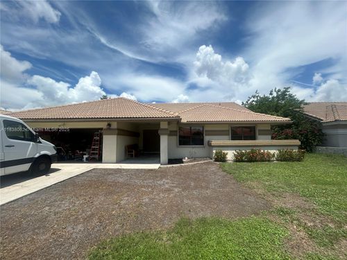 5809 Sun Pointe Cir, Boynton Beach, FL, 33437-3349 | Card Image
