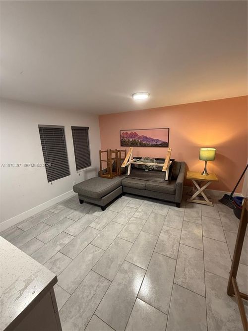 4-2020 Washington St, Hollywood, FL, 33020-6980 | Card Image