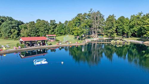 5643 Yankee St, Fredericktown, OH, 43019-9309 | Card Image