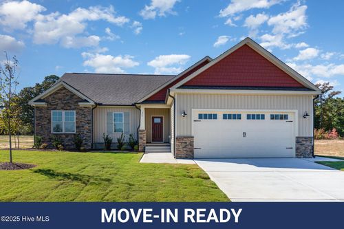 259 Tee Dr, Selma, NC, 27576-2409 | Card Image