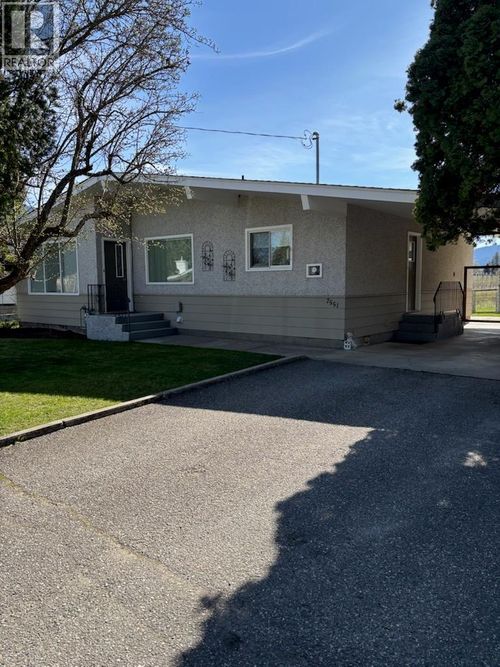 7551 23rd St, Grand Forks, BC, V0H1H2 | Card Image