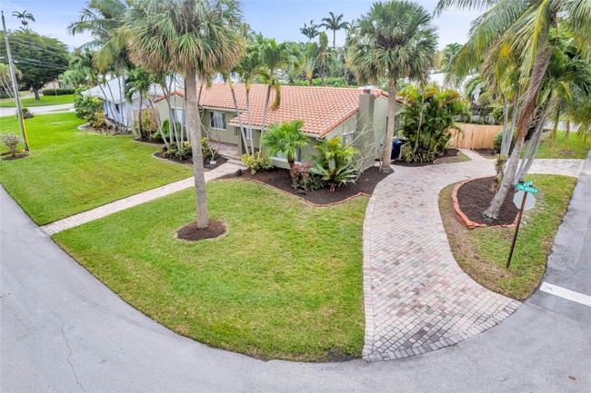 1800 Coral Gardens Dr, House other with 3 bedrooms, 2 bathrooms and null parking in Wilton Manors FL | Image 38