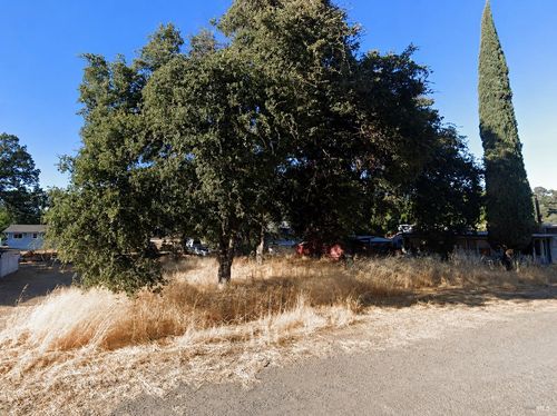 16096 33rd Ave, Clearlake, CA, 95422-9306 | Card Image