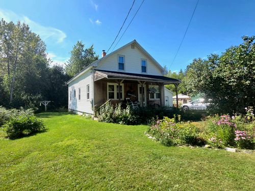 9 Varney Avenue, Houlton, ME, 04730 | Card Image