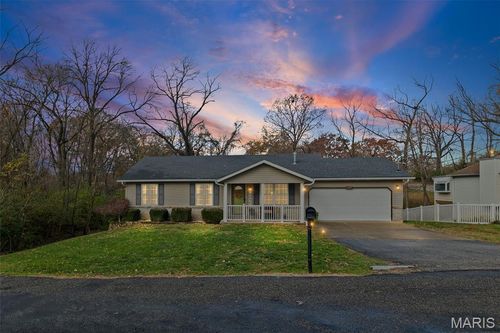 1229 Gladys St, Collinsville, IL, 62234-4222 | Card Image