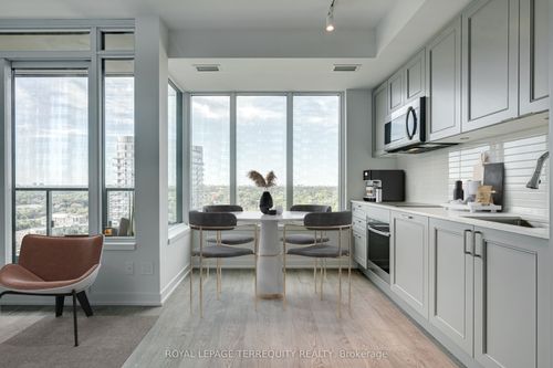 2716-1926 Lake Shore Blvd W, Toronto, ON, M6S1A1 | Card Image