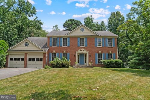 10501 Forestgate Pl, GLENN DALE, MD, 20769-2038 | Card Image
