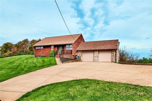 217 W Dividing Ridge Rd, Prosperity, PA, 15329-1649 | Card Image