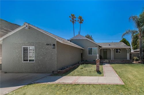 10915 Whitaker Ave, Granada Hills, CA, 91344 | Card Image