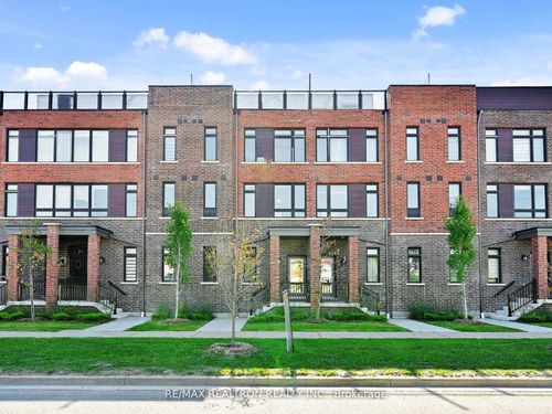 1103-1865 Pickering Pky, Pickering, ON, L1V7K3 | Card Image