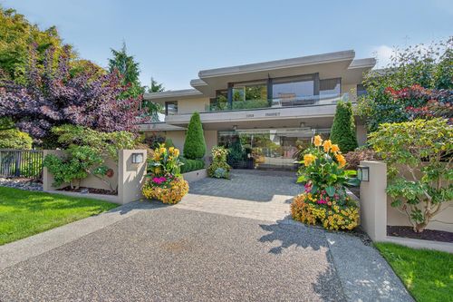 402-15050 Prospect Ave, White Rock, BC, V4B2B4 | Card Image