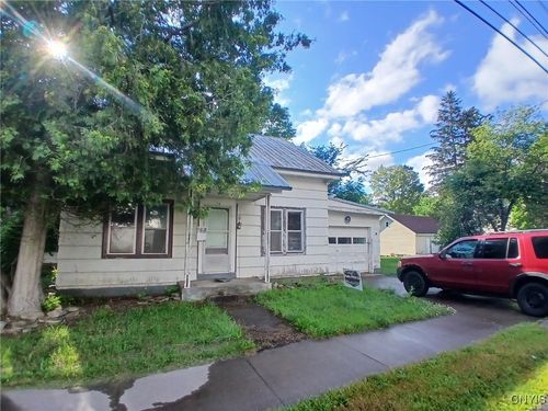 14 Wolcott St, Camden, NY, 13316-1113 | Card Image