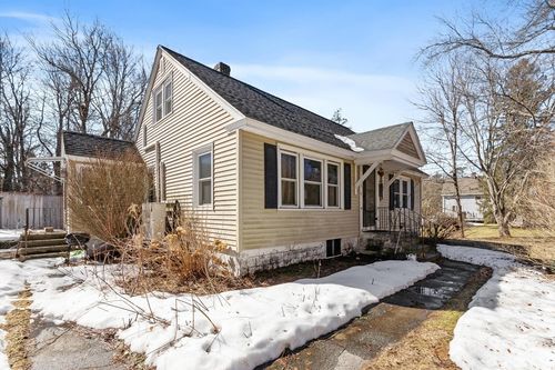 38 Garnet St, Worcester, MA, 01607-1250 | Card Image
