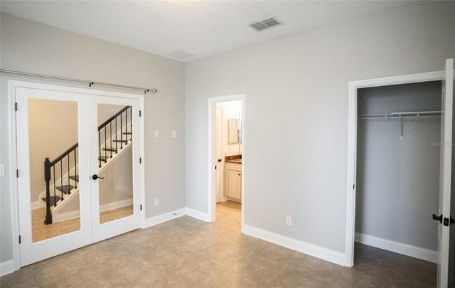 First floor bedroom and bathroom | Image 6