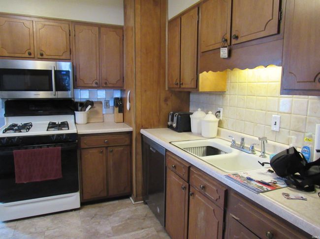 126 Boulevard, House other with 3 bedrooms, 2 bathrooms and null parking in Kokomo IN | Image 8