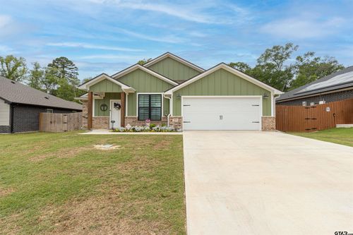 16210 Crossing Cir, Lindale, TX, 75771-1310 | Card Image