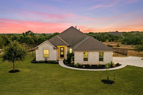 914 Blue Ridge Dr, Dripping Springs, TX, 78620-4471 | Card Image