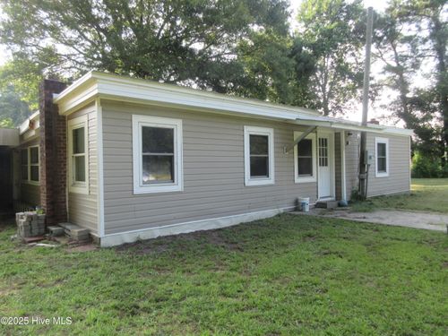 182 Will Poyner Ln, Barco, NC, 27917-9726 | Card Image