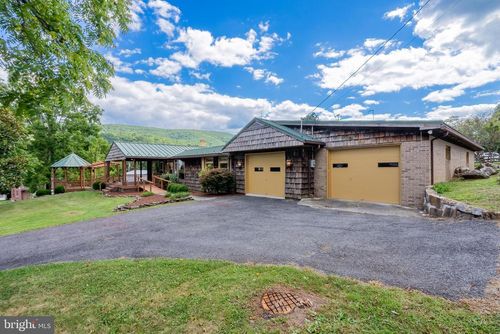 167 Dogwood Dr, FRANKLIN, WV, 26807-6644 | Card Image