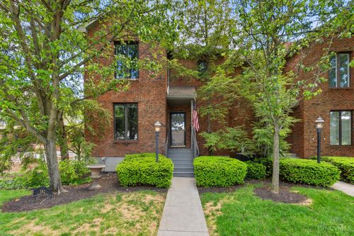 382 Grand Ave, Cincinnati, OH, 45205-2222 | Card Image