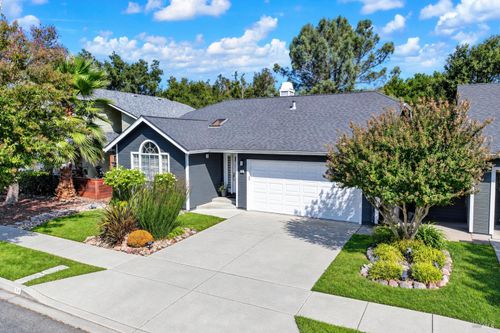 38 Sage Way, Napa, CA, 94559-3519 | Card Image