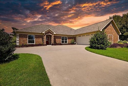 18070 Country Club Dr, Kemp, TX, 75143-4450 | Card Image