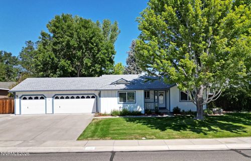 1736 Cedarwood Dr, Minden, NV, 89423-4727 | Card Image