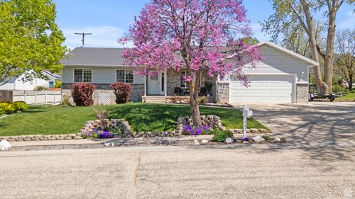 443 S 160 W, Richmond, UT, 84333-1274 | Card Image