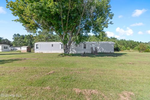 712 Longwood Rd Nw, Ocean Isle Beach, NC, 28469-3596 | Card Image