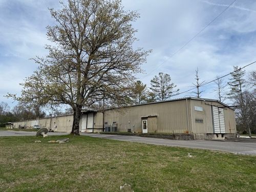 2340 N Jackson St, Normandy, TN, 37360-3139 | Card Image