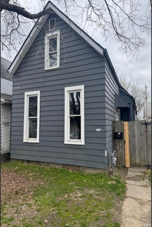 216 E Maryland St, Evansville, IN, 47711-5060 | Card Image