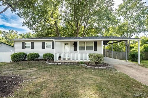 513 Harvest Dr, Saint Charles, MO, 63304-5534 | Card Image