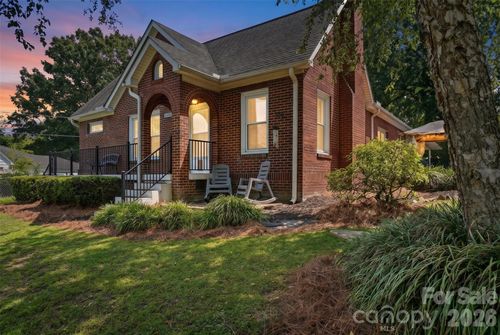 2416 Kannapolis Hwy, Concord, NC, 28027-4269 | Card Image