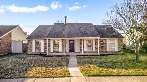 5018 Red River Trl, Grand Prairie, TX, 75052-1936 | Card Image