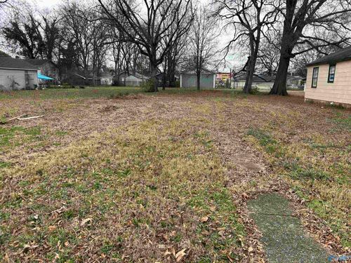 406 Oshaughnessy Ave Ne, Huntsville, AL, 35801-3525 | Card Image