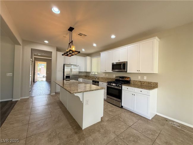 9326 Noble Sage Ave, House other with 3 bedrooms, 3 bathrooms and null parking in Las Vegas NV | Image 10