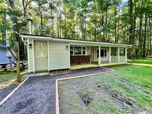 4807 Laskey Rd, Rome, OH, 44085-9555 | Card Image