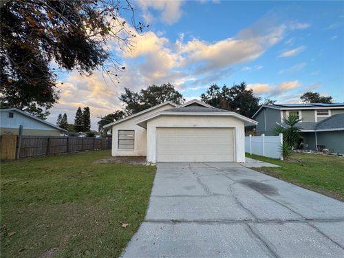817 Whisper Lake Ct, WINTER HAVEN, FL, 33880-1743 | Card Image