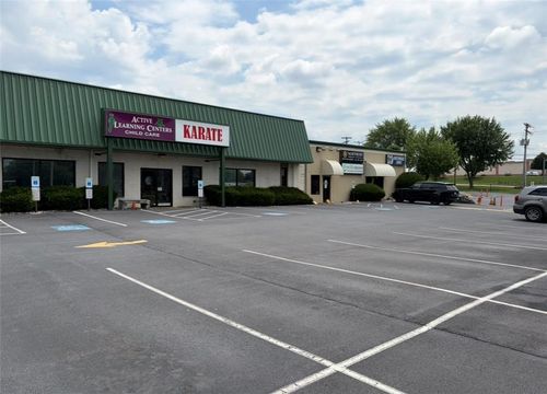 3-3601 Nazareth Rd, Palmer Twp, PA, 18045-8336 | Card Image