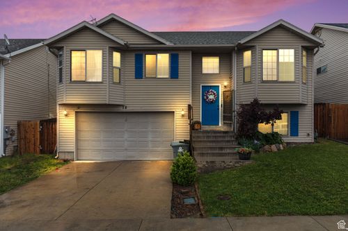 78 N Peach St, Santaquin, UT, 84655-8313 | Card Image