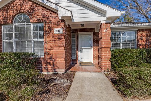 829 Foxwood Ln, Wylie, TX, 75098-3829 | Card Image