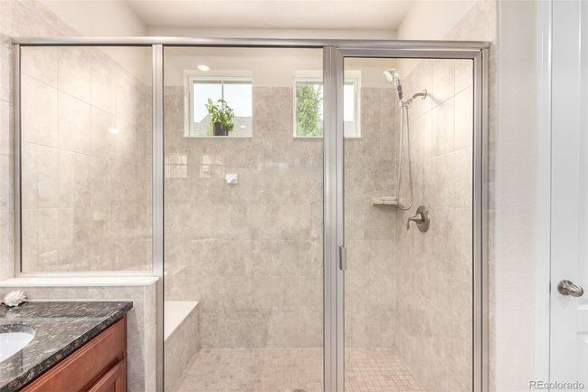 Large walk in shower | Image 14