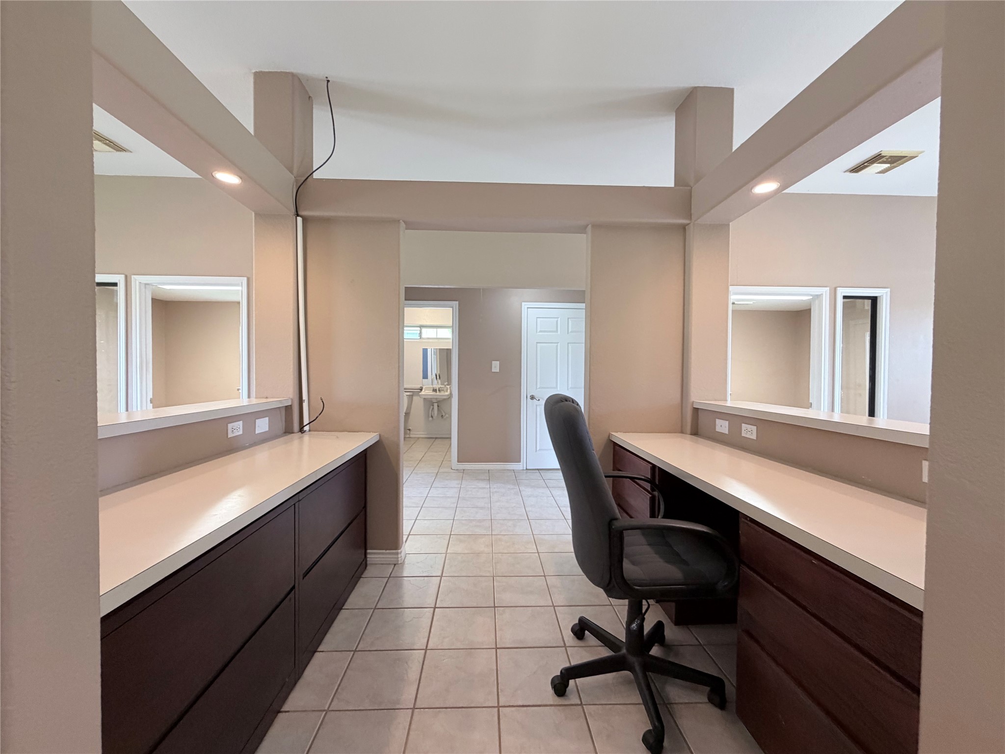 Commercial Lease in Sherman 4