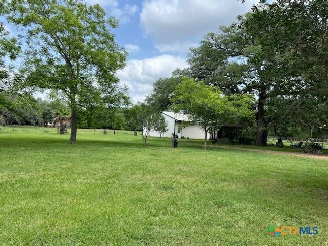 1037 Noll Rd, House other with 3 bedrooms, 3 bathrooms and null parking in Meyersville TX | Image 33