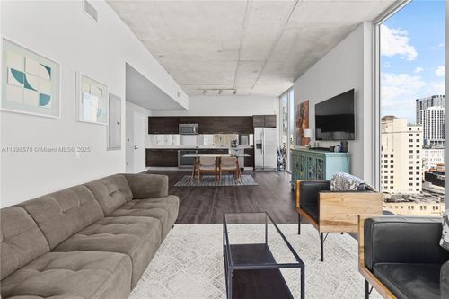 apt-1402-151 Se 1st St, Miami, FL, 33131-1438 | Card Image