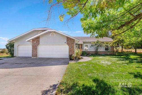 4190 N 1572 E, Buhl, ID, 83316-5657 | Card Image