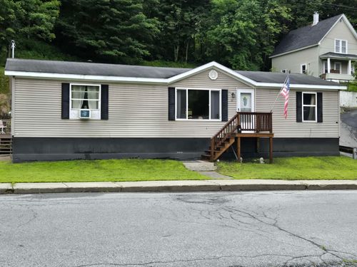 41 Brooklyn St, Barre, VT, 05641-4707 | Card Image