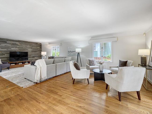 9 - Living Room.jpg | Image 9