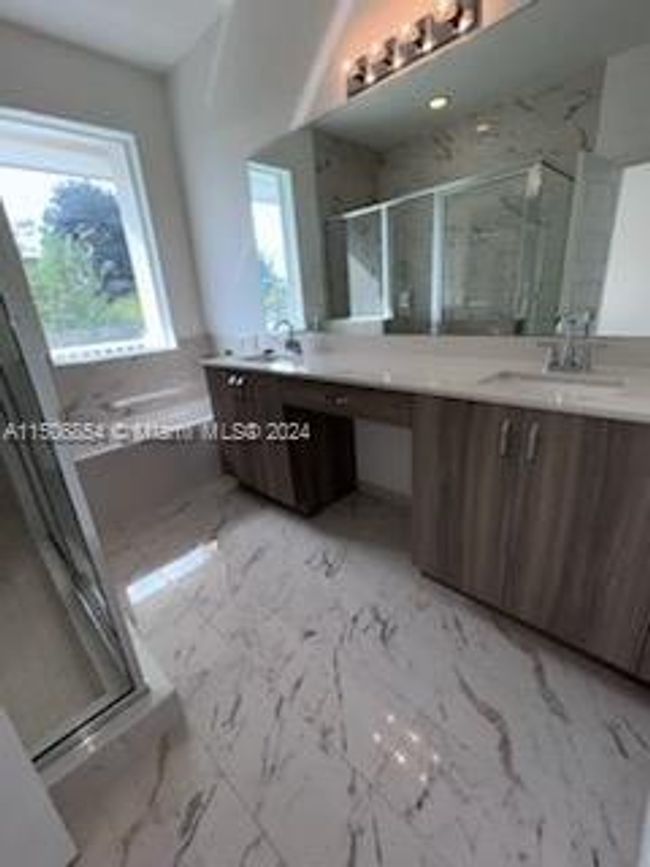 1 640 Pioneer Way, For Rent in Royal Palm Beach Zoocasa